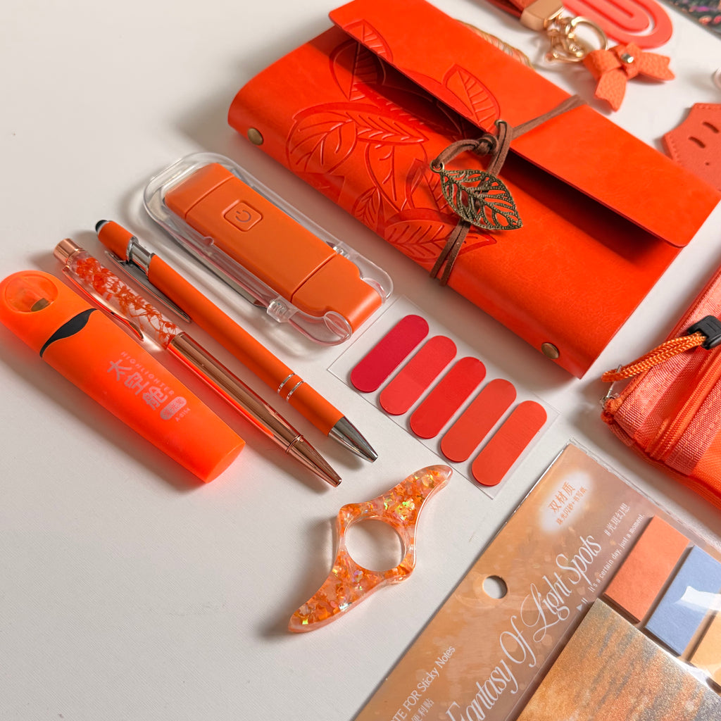 Orange  bookish bundle 📚