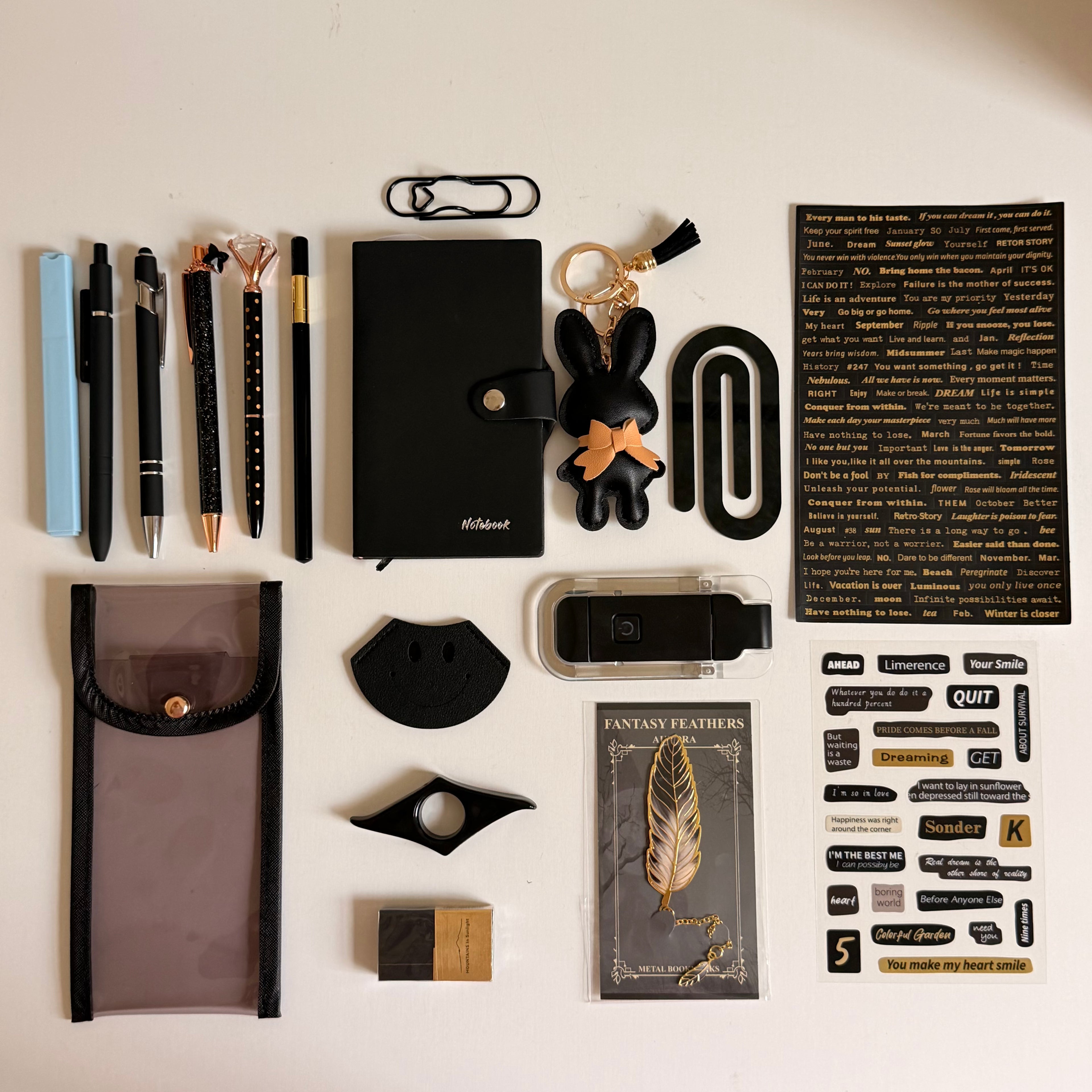 Black 🖤 bookish bundle